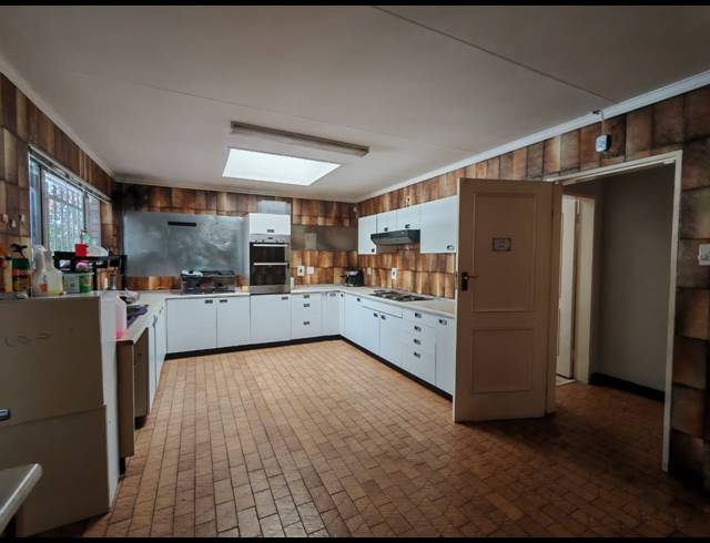 3 BEDROOM HOUSE FOR SALE IN THREE RIVERS PROPER